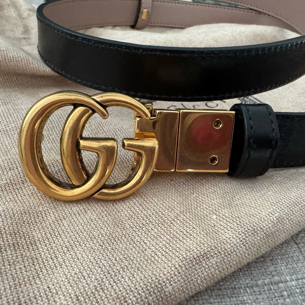 Gucci GG Reversible Pink/Black Leather Belt